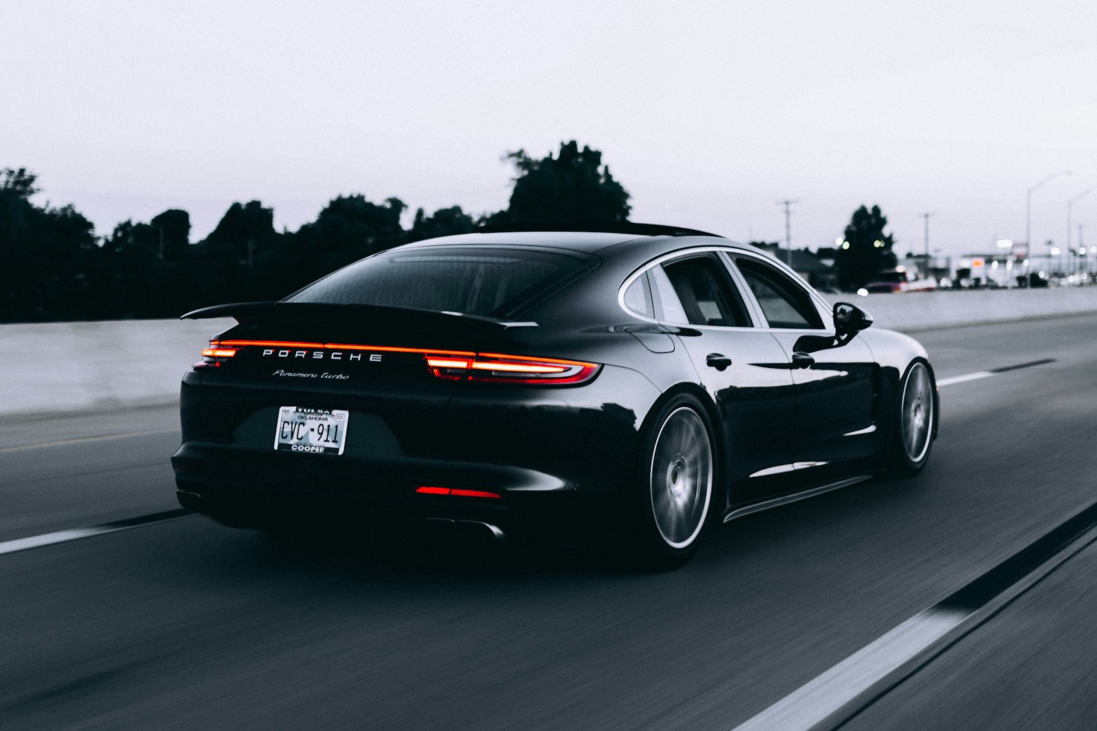 Porsche Panamera 4S